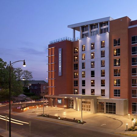 The Broadway Columbia - A Doubletree By Hilton Hotel Екстериор снимка